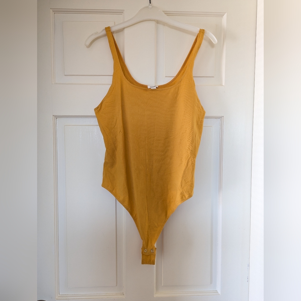 Garage Mustard Yellow bodysuit - L
